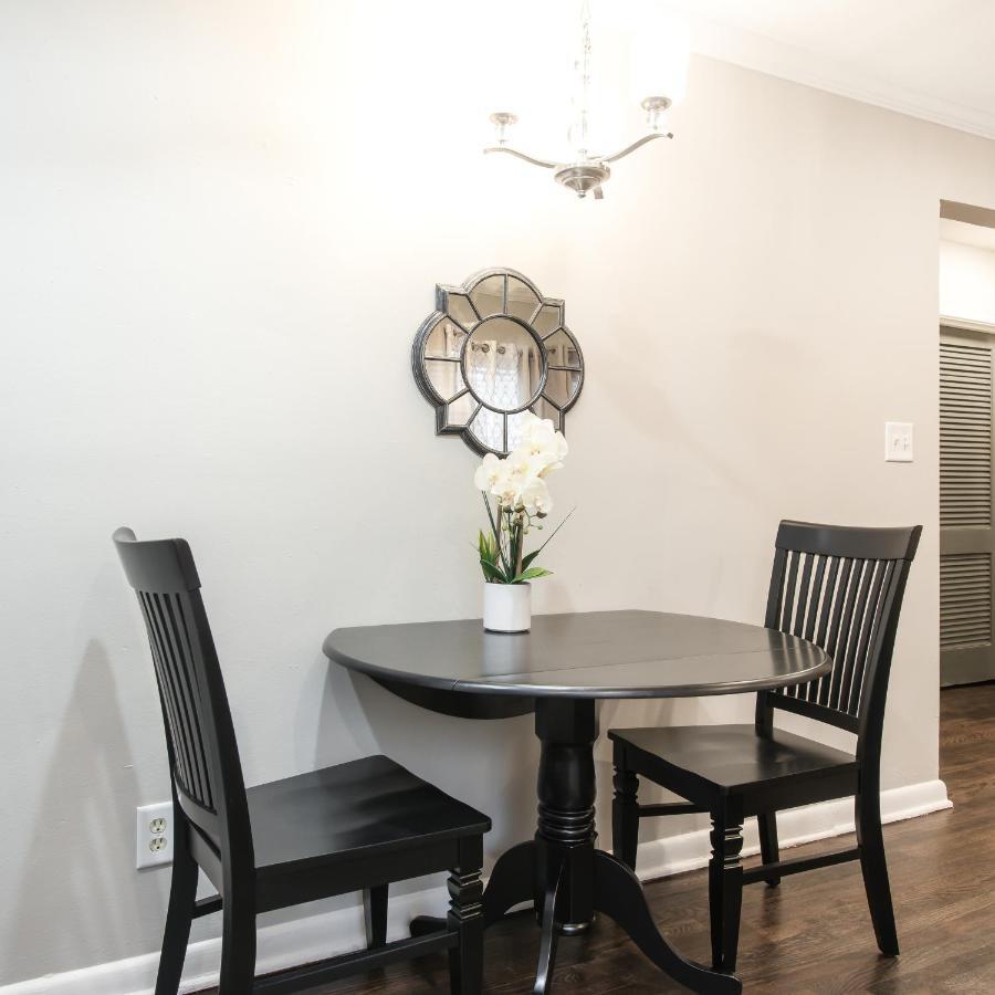 Stylish Onebedroom In Popular Virginia Highland Атланта Екстер'єр фото